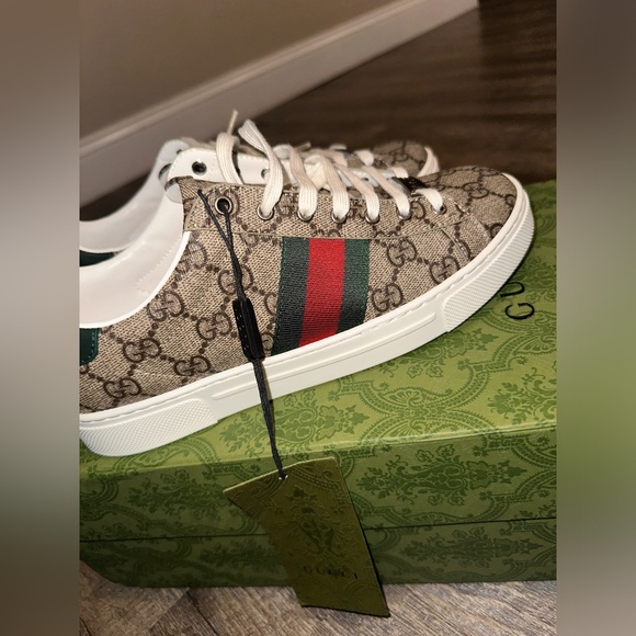 ❤️💚GUCCI Women’s ACE monogram low-top beige sneakers.. Ebony sneakers - Picture 12 of 15